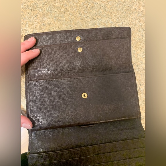 LOUIS VUITTON DAMIER EBENE SARAH WALLET - Picture 6 of 10